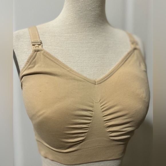 ILoveSia Black, Beige & Crème Sports Bra Clamping Adjustable Straps Bundle of 3 - Picture 4 of 10